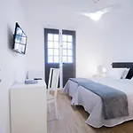 Konukevi Palmas Smart *